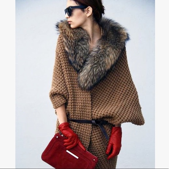 Accessories - Luxurious Super Soft Faux Fur Wrap